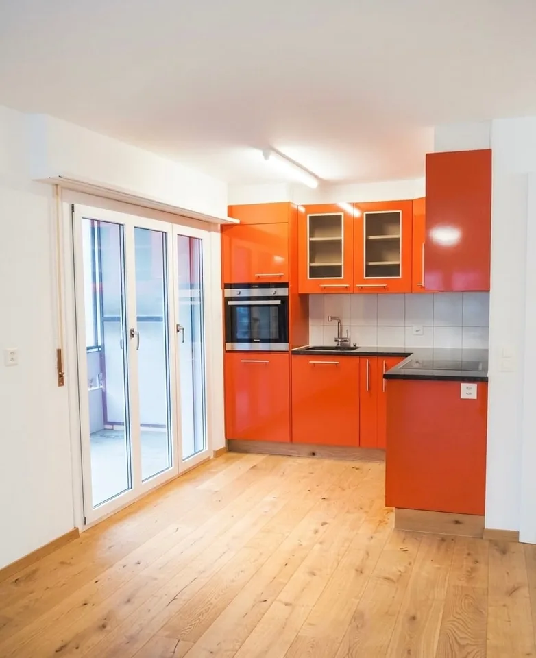 Frisch renovierte 4.5-Zimmer-Terrassenwohnung mit drei Balkonen in Susten