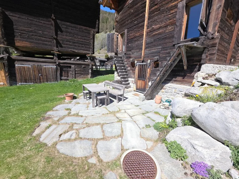4 Pièces - Grange dans un excellent emplacement avec environnement – photo 14 sur 14