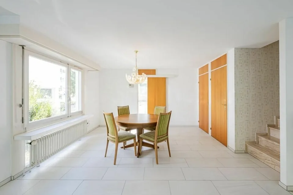 Charmantes Einfamilienhaus im Grünen an bester Lage ... Reinach/BL