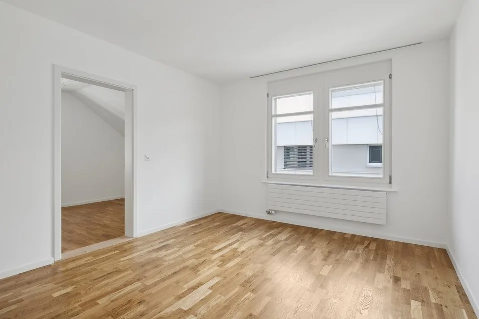sanierte 3.0 Zimmerwohnung an zentraler Lage