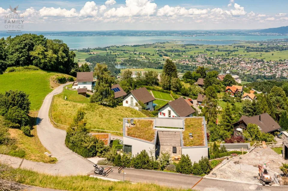 Traumhafte Luxus-Designervilla mit fantastischer Seesicht und Einliegerwohnung