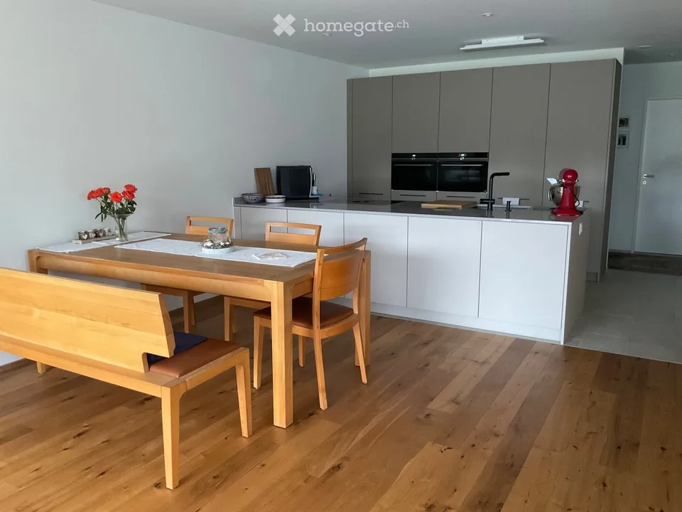 Appartamento esclusivo di 3,5 locali con terrazza giardino e loggia