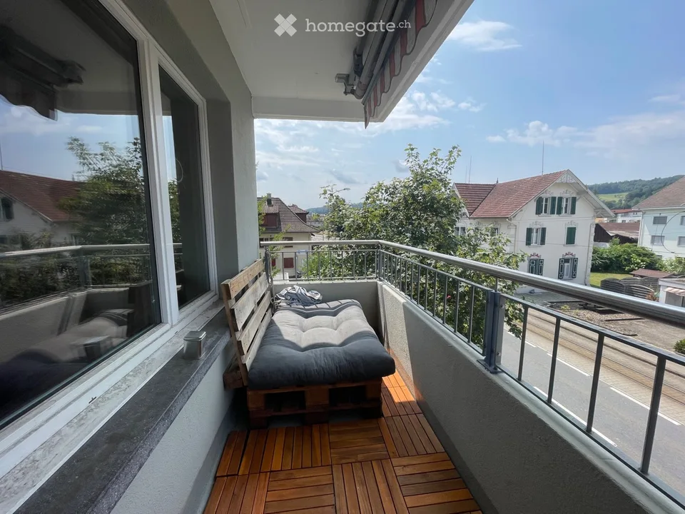 Schöne 2.5 möbelierte Wohnung zur Untermiete