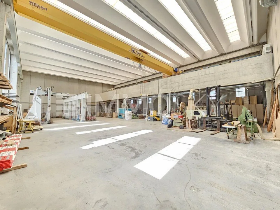 Bezugsbereite Gewerbehalle für Handwerksbetriebe