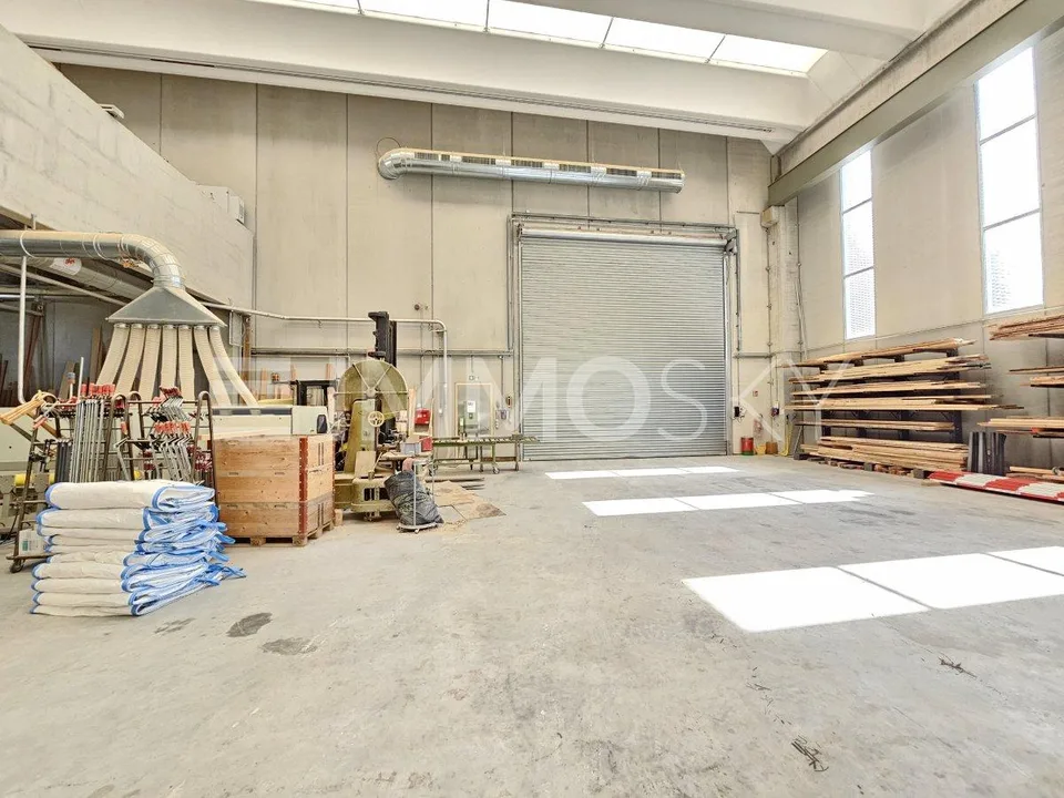 Bezugsbereite Gewerbehalle für Handwerksbetriebe