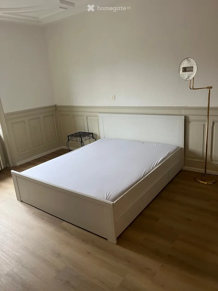 Zum vermieten WG Zimmer