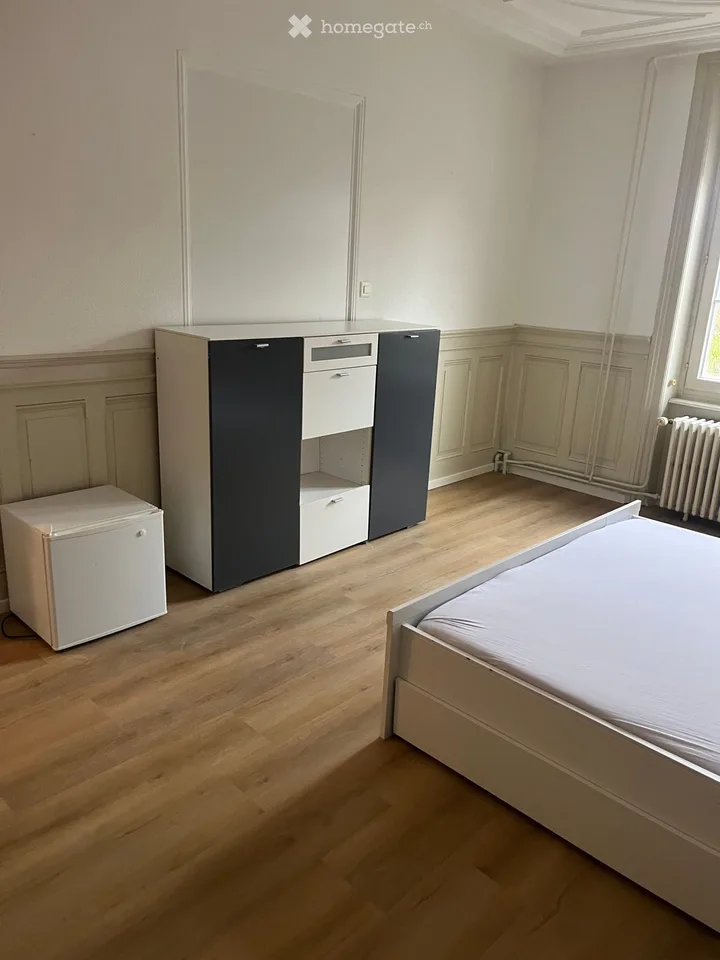 Zum vermieten WG Zimmer