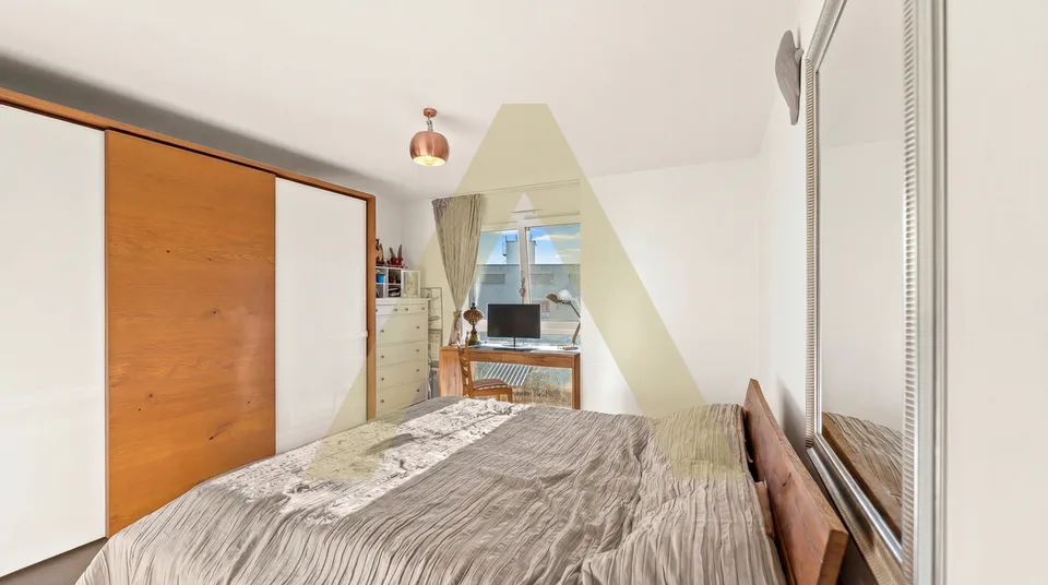 Confortable et contemporain appartement proche du lac