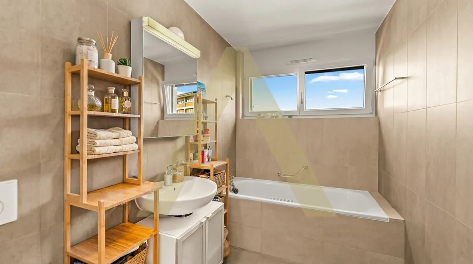 Confortable et contemporain appartement proche du lac