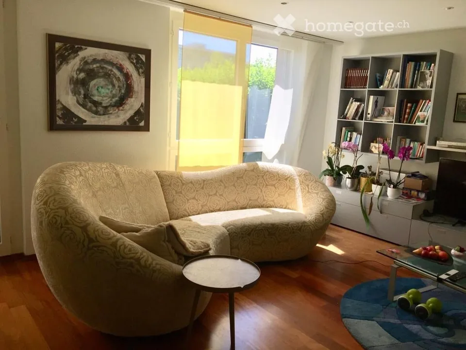 SINGLE ROOM IN SHARED LIVING SPACE  -WG WOHNGEMEINSCHAFT