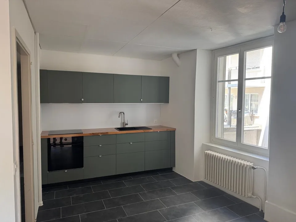 4.5 room apartment with balcony in Biel – photo 15 of 17