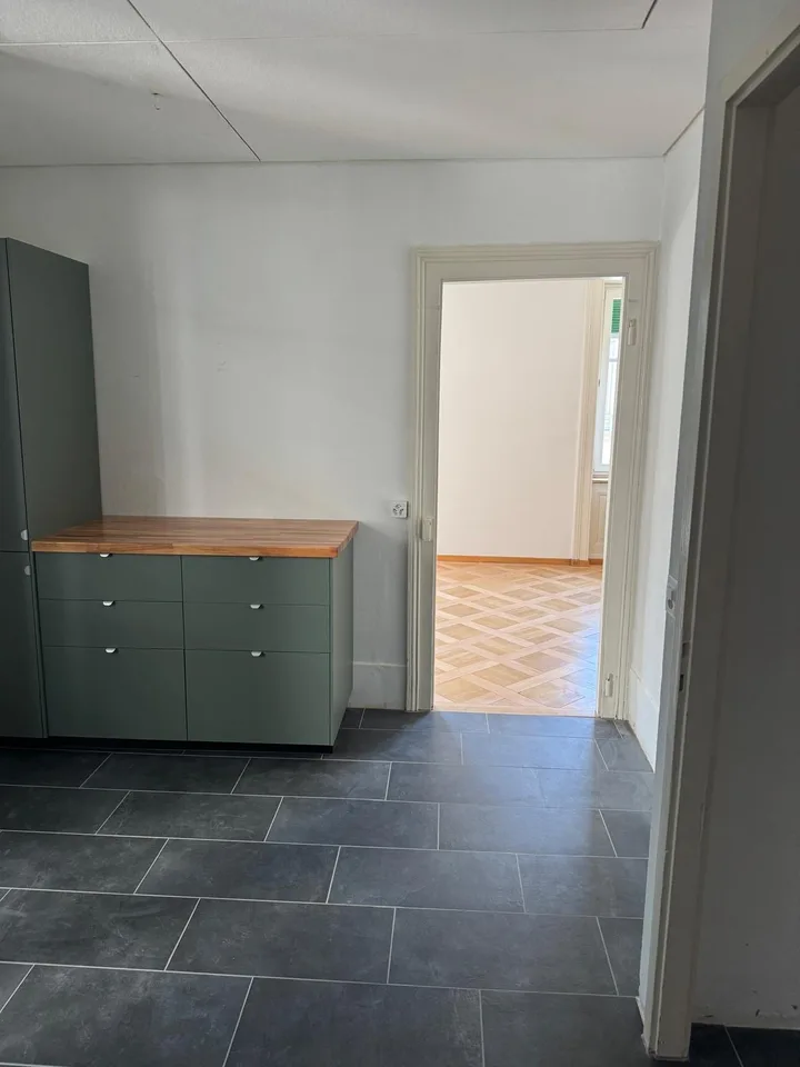 4.5 room apartment with balcony in Biel – photo 17 of 17