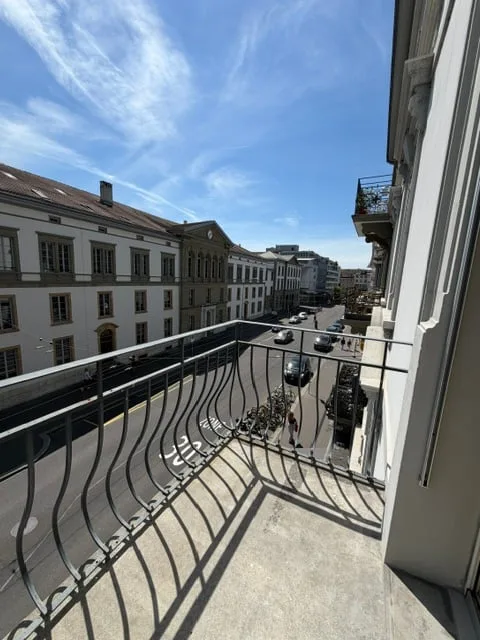 4.5 room apartment with balcony in Biel – photo 7 of 17