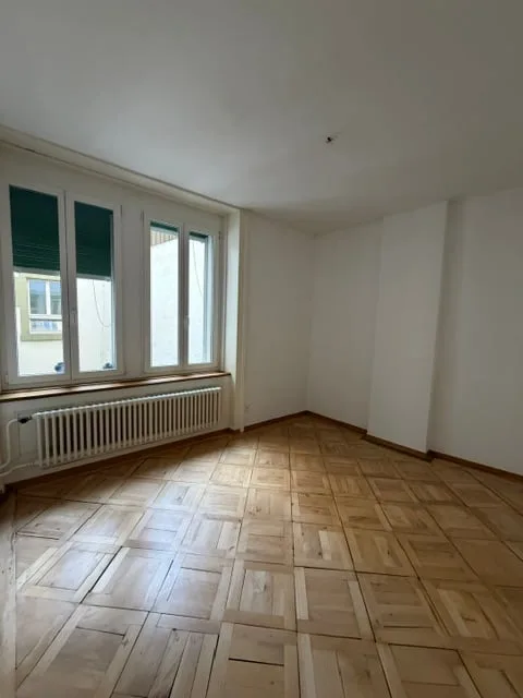 4.5 room apartment with balcony in Biel – photo 9 of 17