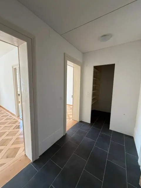 4.5 room apartment with balcony in Biel – photo 6 of 17