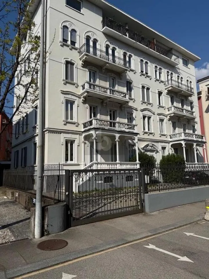 Prestigöses Palais im Herzen von Lugano
