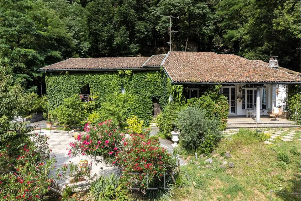 Un'oasi di charme con vista mozzafiato