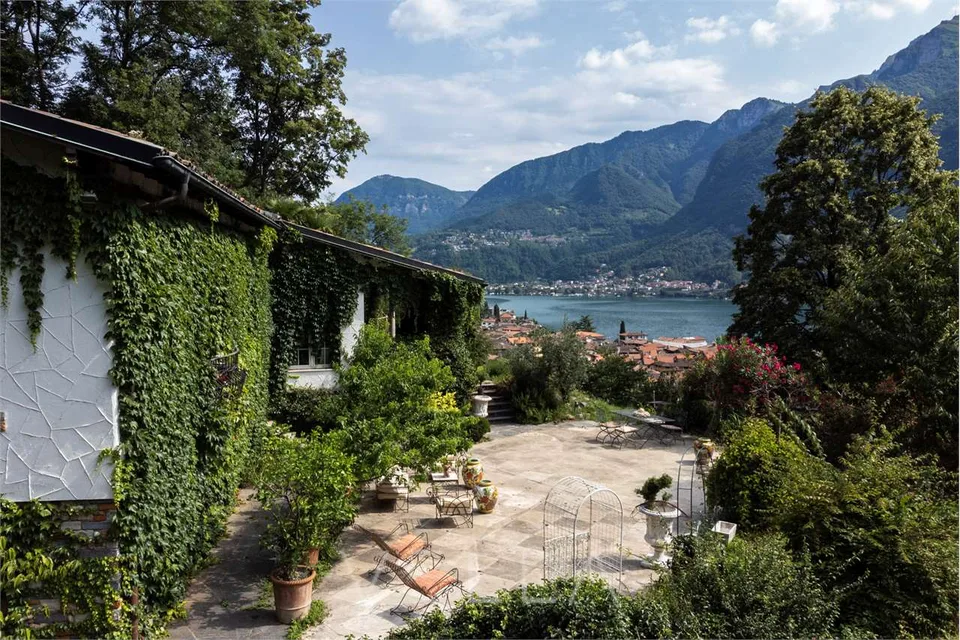 Un'oasi di charme con vista mozzafiato