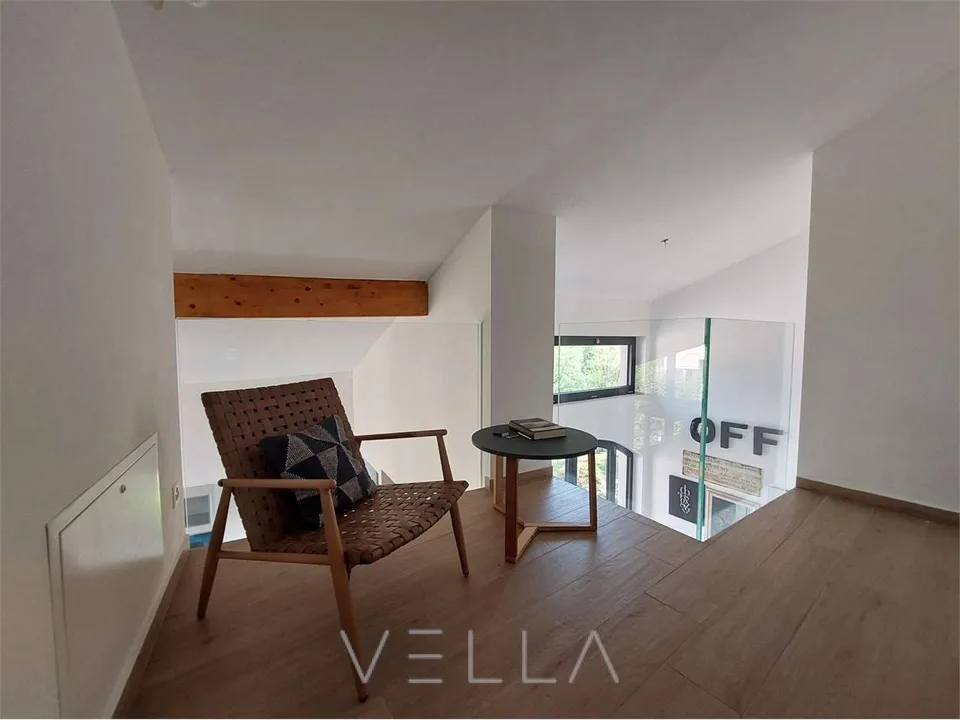Dachwohnung-Duplex in historischem Haus – Foto 8 von 13
