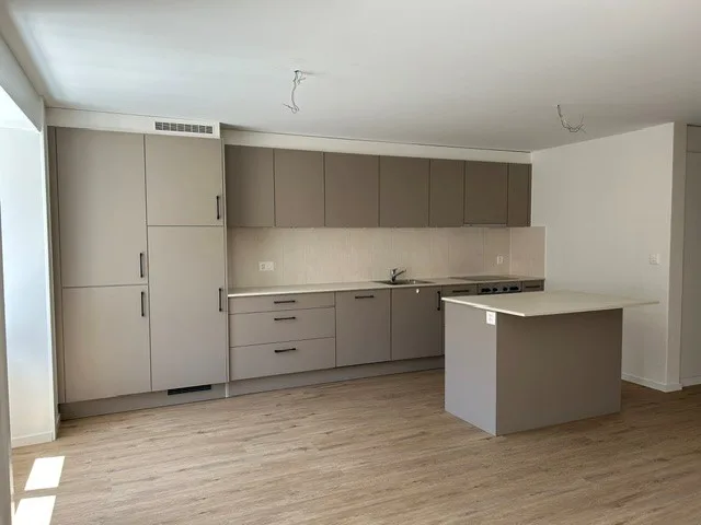 Drei-Zimmer-Wohnung mit viel Licht zur Miete in Pâquier NE