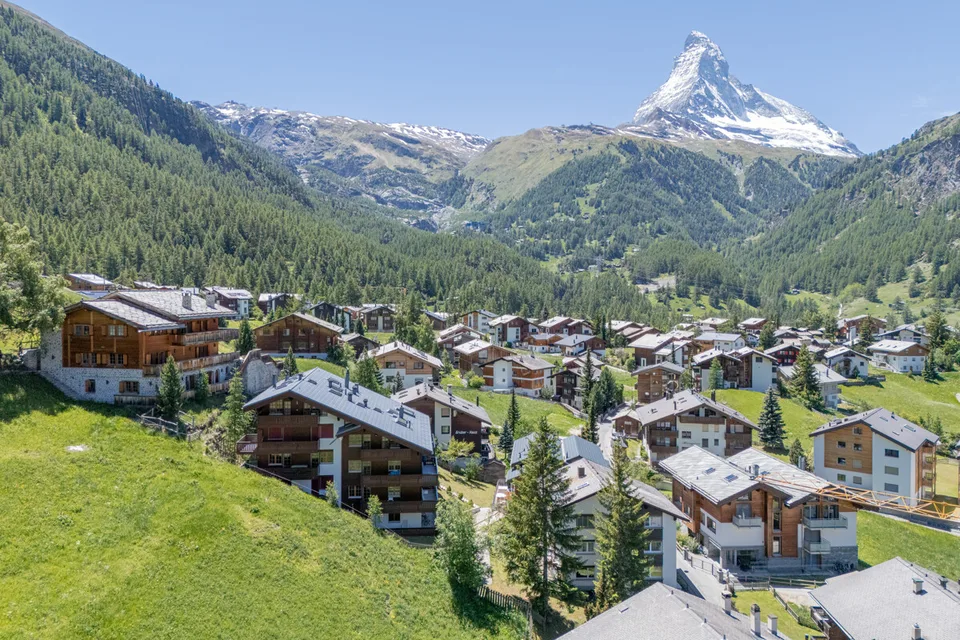 Alpiner Wohnkomfort: 2.5-Zimmerwohnung an exklusiver Lage in Zermatt