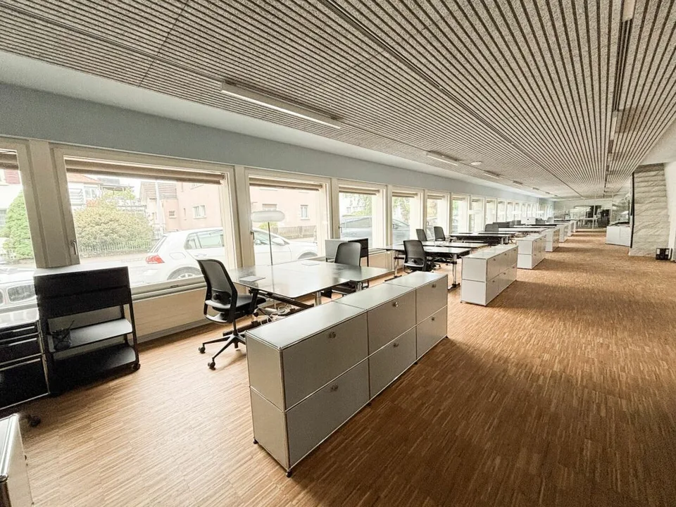 Espace commercial de haute qualité au rez-de-chaussée