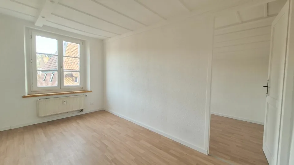 Wohnung mit 6,5 Zimmern und privatem Garten – Foto 8 von 17