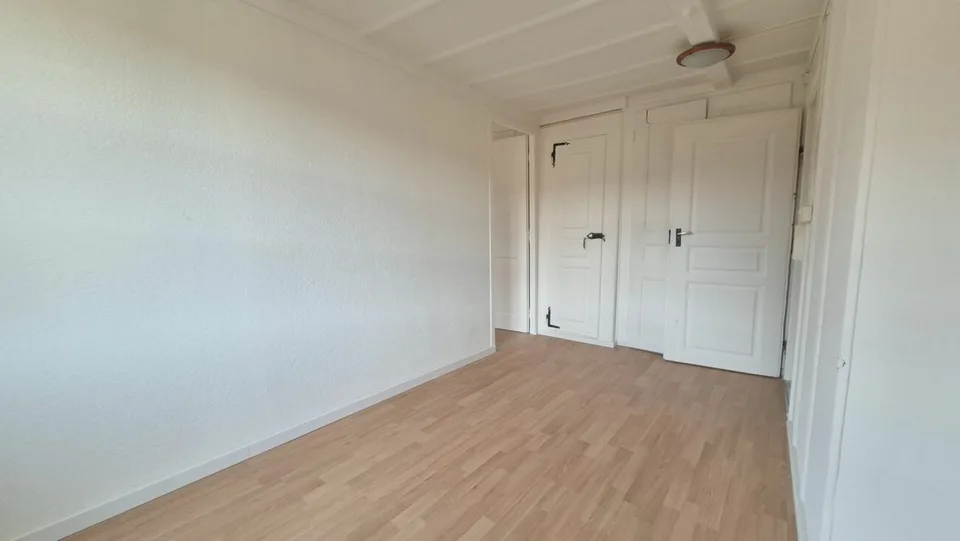Wohnung mit 6,5 Zimmern und privatem Garten – Foto 11 von 17