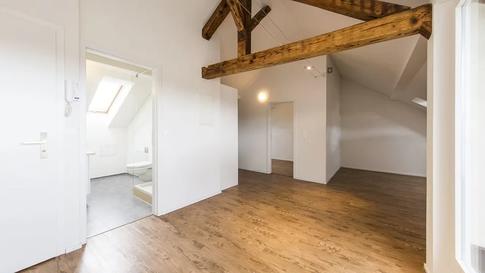 GEMÜTLICHE WOHNUNG AN GUTER LAGE - 2x NETTOMIETZINS GESCHENKT