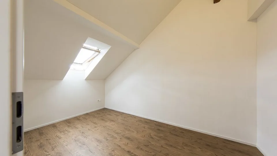 GEMÜTLICHE WOHNUNG AN GUTER LAGE - 2x NETTOMIETZINS GESCHENKT