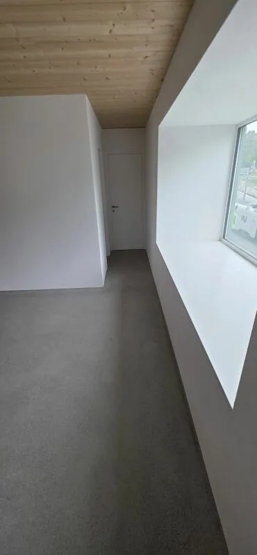Nuovo appartamento duplex 2.5 locali in affitto a Thörishaus!