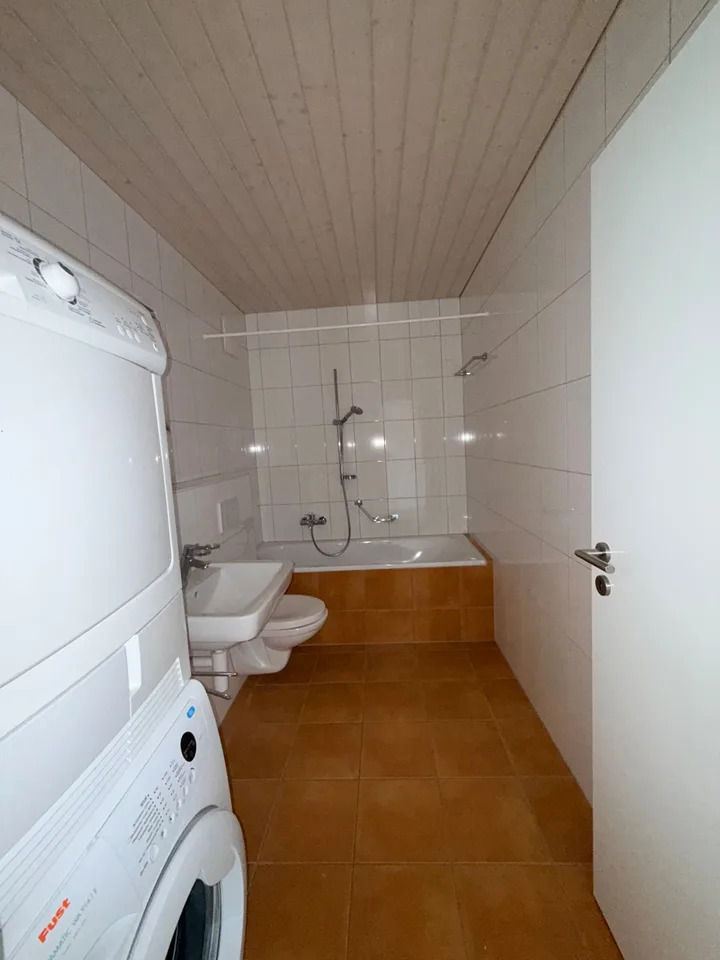 PORTALBAN - CH. DES GREVES 2C - WOHNUNG 2.5 ZIMMER IM 2. STOCK