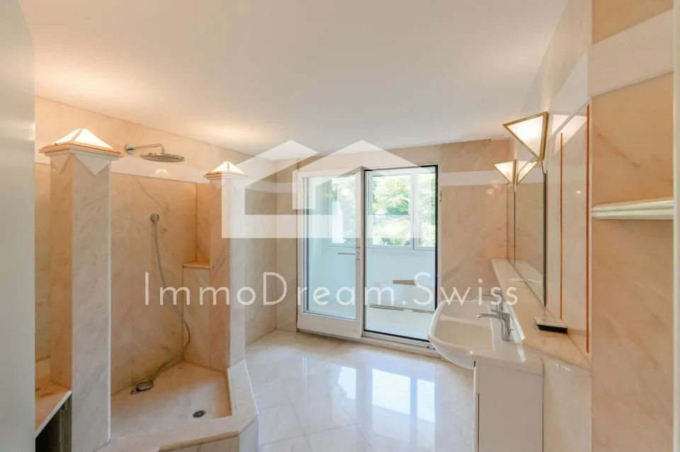 Grosszügige, sowie helle 4 ½ Zi. Maisonette-Eigentumswg., in der «R... – Foto 30 von 35