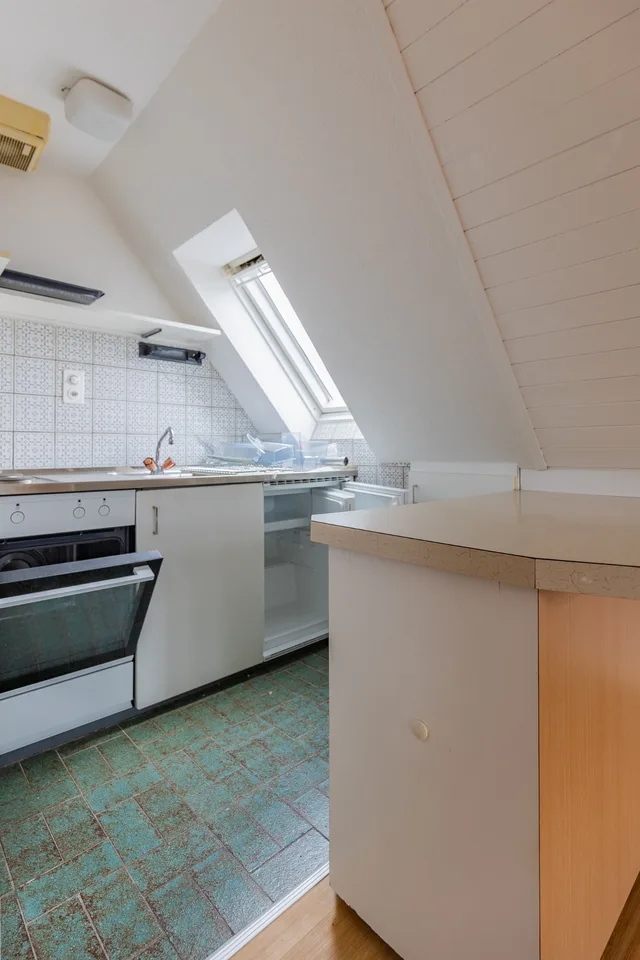 1. Zimmer Wohnung mit Ausblick auf den Rhein