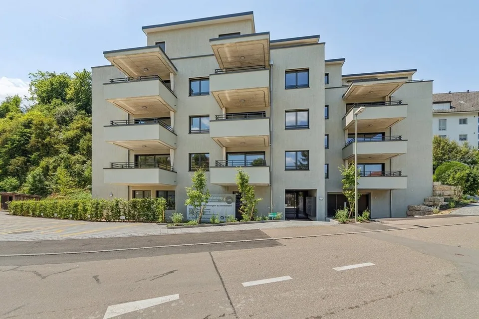 ERSTVERMIETUNG - exklusive Attikawohnung mit 3 Terrassen