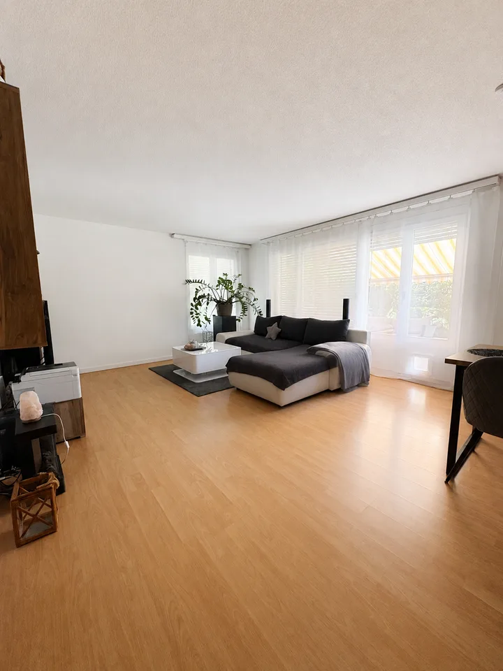 Gemütliche 4.5-Zimmer-Wohnung mit Gartensitzplatz