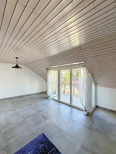 Charmantes 3.5-Zimmer-Wohnung im 4. Stock