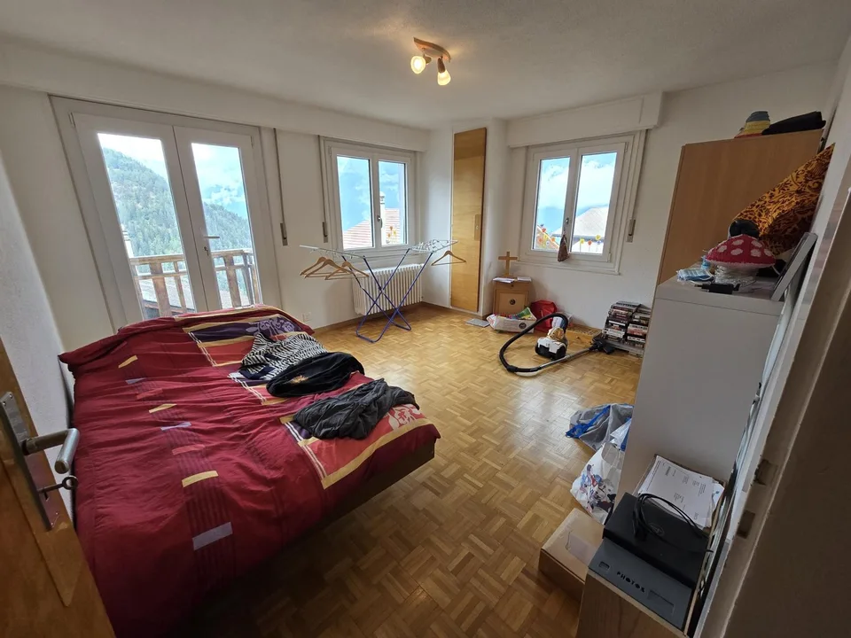 Bello appartamento luminoso con 2 balconi - 3.5 locali - garage privato incluso