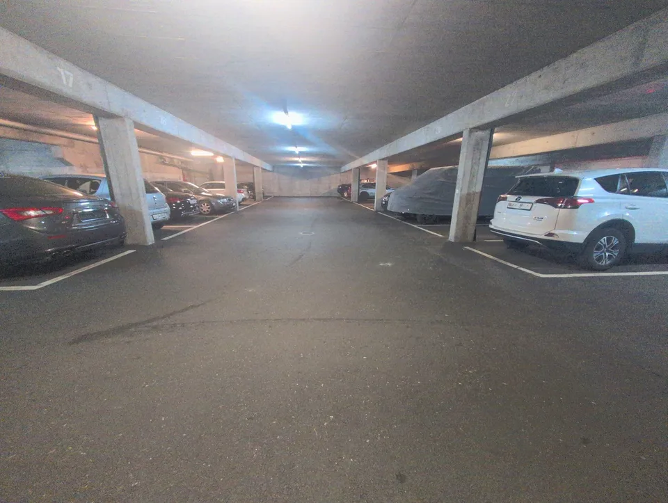 In affitto ! A 2 minuti dalla stazione di Martigny, posti auto interni !