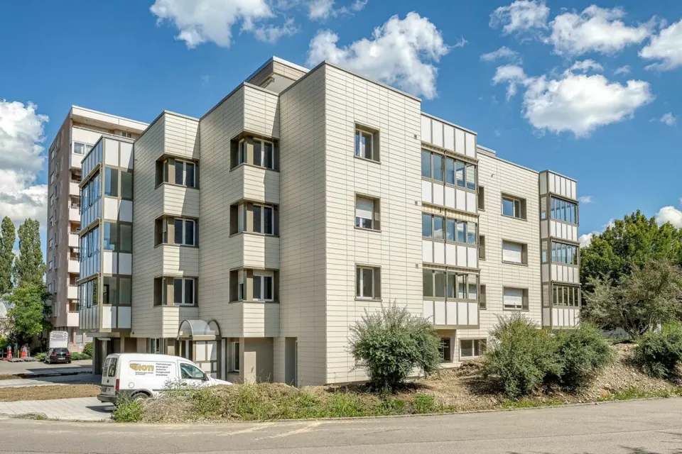 Parkplätze in Uzwil zu vermieten