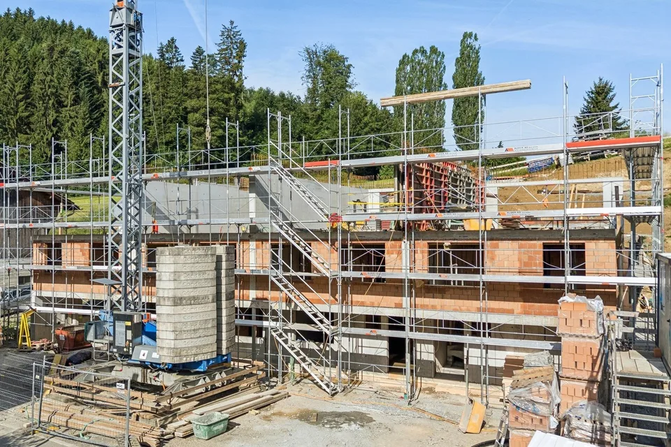 Nouvelle Construction Économise le Budget - Réjouit le Cœur