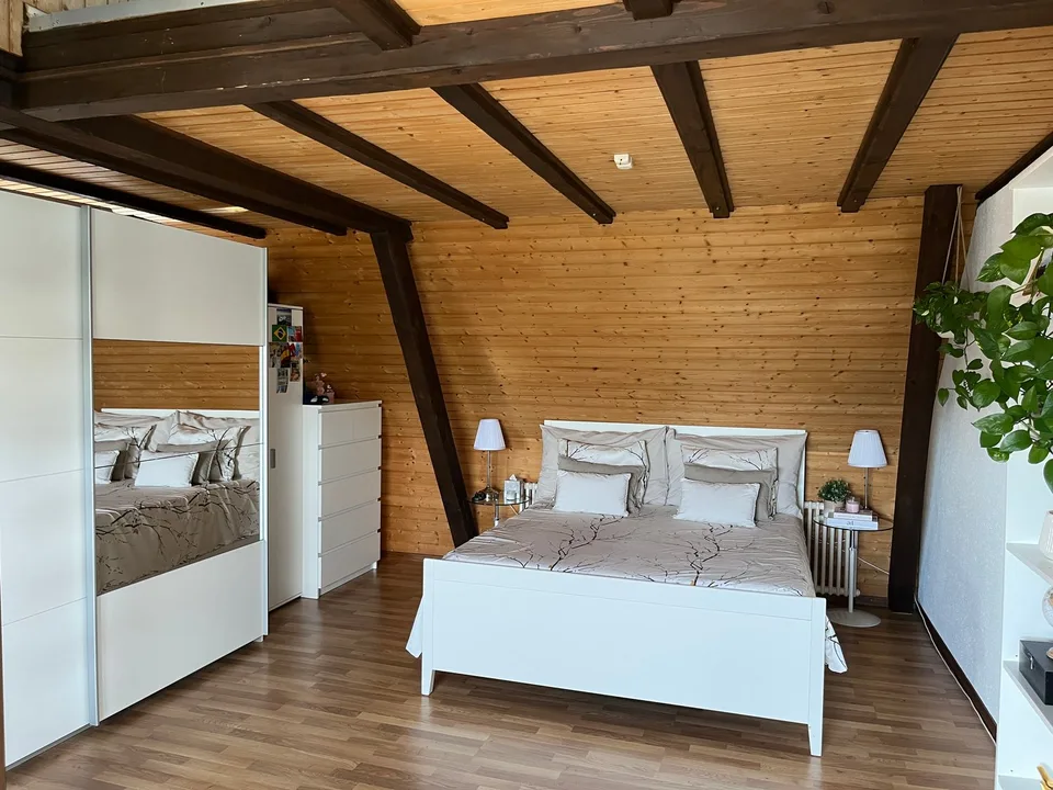 Casa multifamiliare con 4 appartamenti in una posizione incantevole direttamente sul fiume Aare. – foto 24 di 30