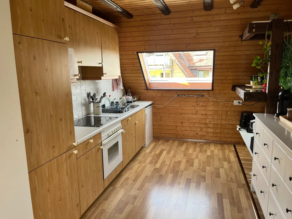 Casa multifamiliare con 4 appartamenti in una posizione incantevole direttamente sul fiume Aare. – foto 22 di 30
