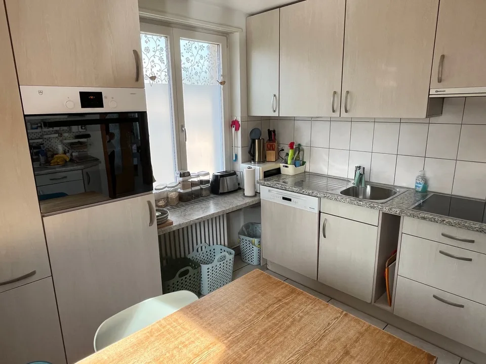 Casa multifamiliare con 4 appartamenti in una posizione incantevole direttamente sul fiume Aare. – foto 16 di 30