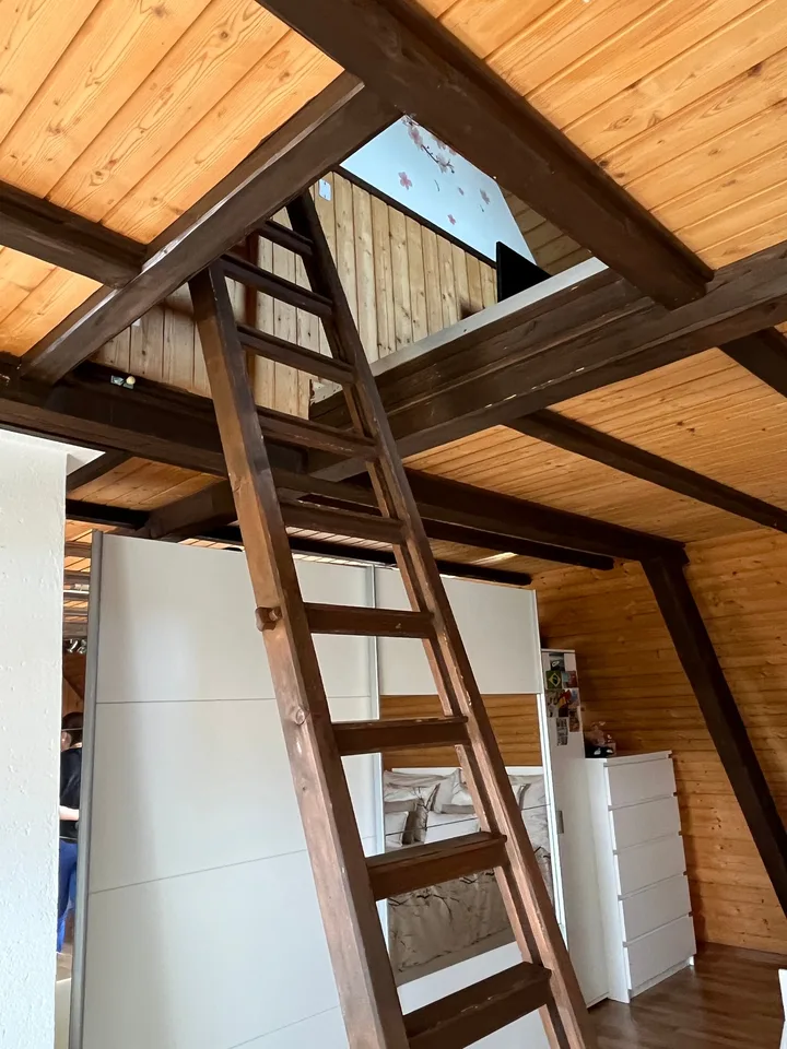 Casa multifamiliare con 4 appartamenti in una posizione incantevole direttamente sul fiume Aare. – foto 26 di 30