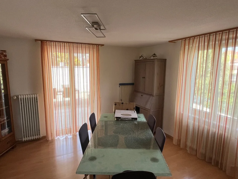 Casa multifamiliare con 4 appartamenti in una posizione incantevole direttamente sul fiume Aare. – foto 14 di 30