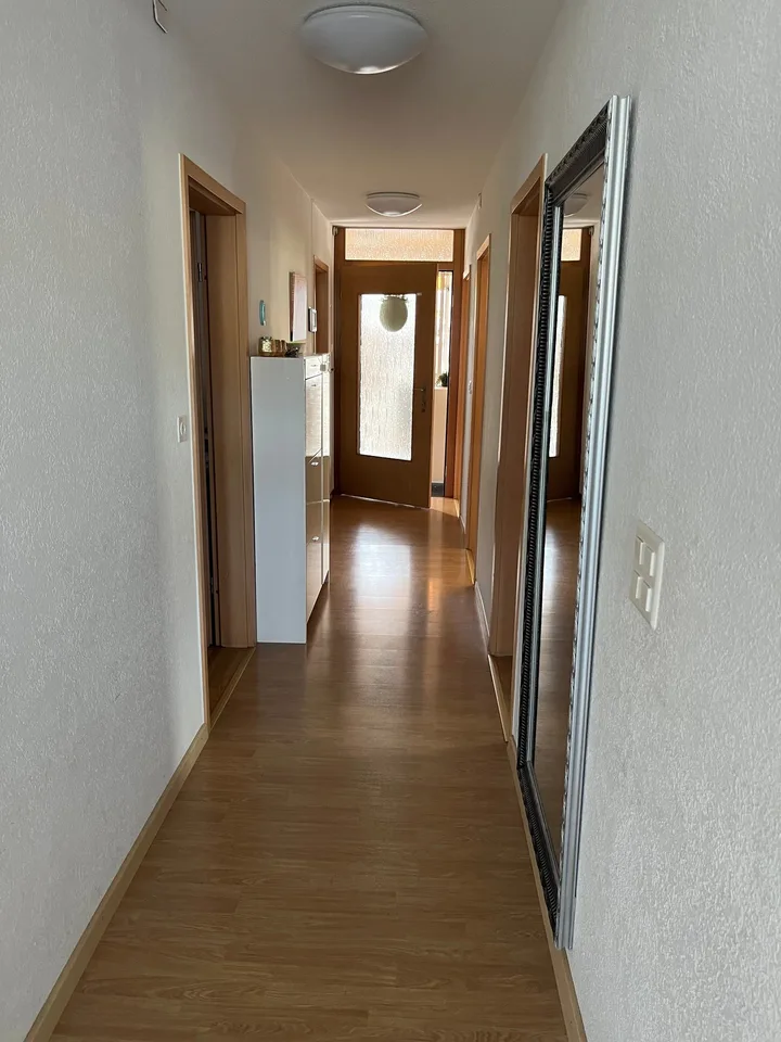 Casa multifamiliare con 4 appartamenti in una posizione incantevole direttamente sul fiume Aare.