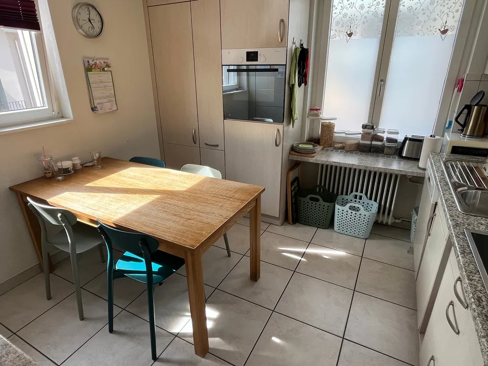 Casa multifamiliare con 4 appartamenti in una posizione incantevole direttamente sul fiume Aare. – foto 15 di 30