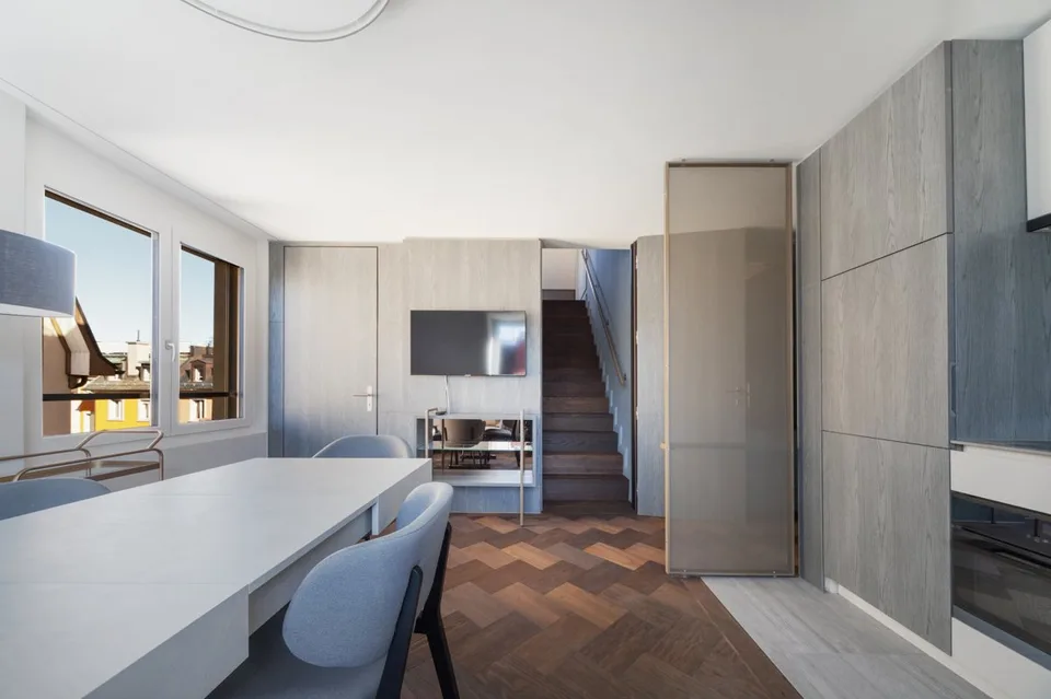 Über den Dächern von Zürich - mit privater Dachterrasse