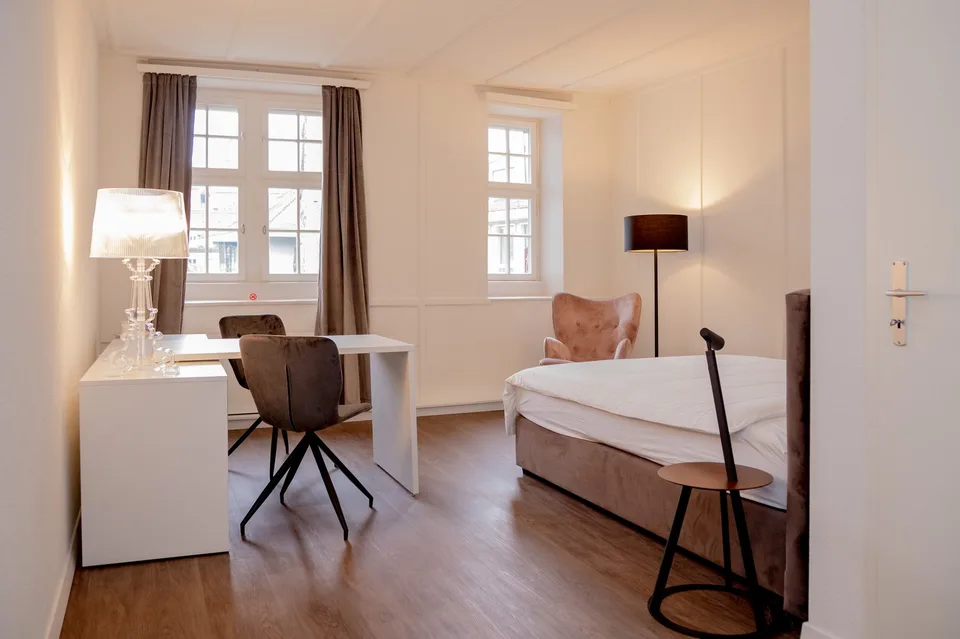 Schöne komplett möblierte Wohnung in Altstadt